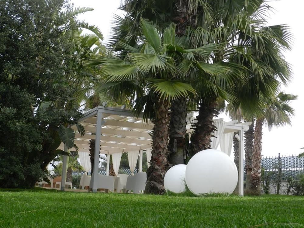Hotel Lafayette Giovinazzo Exterior photo